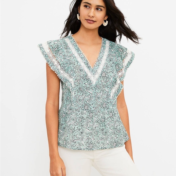 #45 LOFT • SAGE GREEN LACE DETAILED BLOUSE - Picture 1 of 9